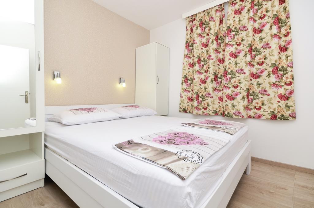 Apartment Mira II Драшнице Экстерьер фото